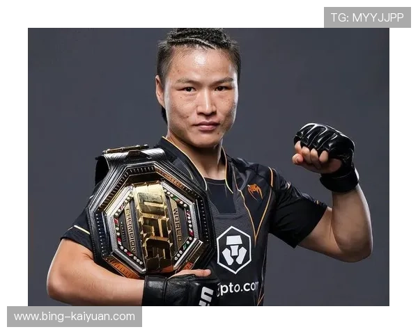 张伟丽激战卫冕赛全程直播引燃格斗迷激情